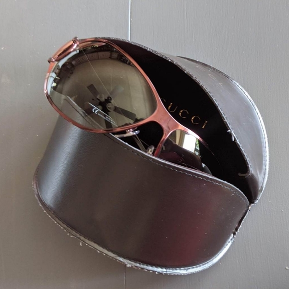 Gucci sunglasses main image 4